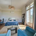 D'hotes - - Des Roses B&B