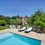 B&B D'hotes - - Des Roses 4*