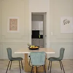 D'hotes - - Des Roses B&B 4*