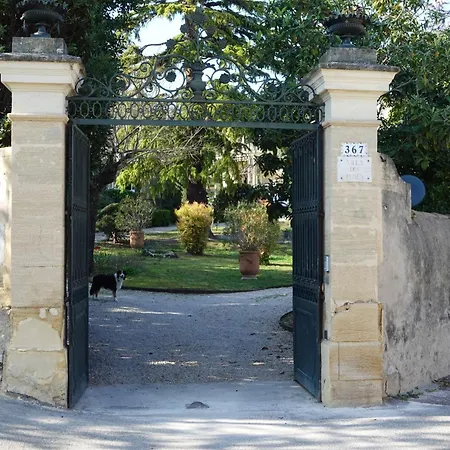 D'hotes - - Des Roses Bed & Breakfast