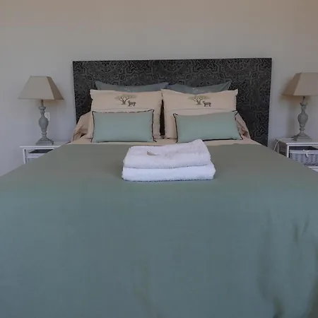 D'hotes - - Des Roses Bed & Breakfast