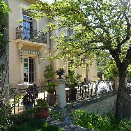D'hotes - - Des Roses Bed & Breakfast *