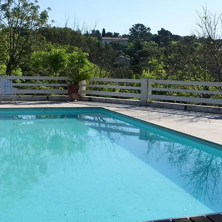 Bed & Breakfast D'hotes - - Des Roses Nimes