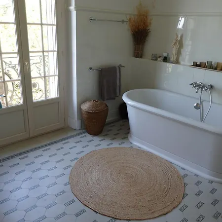 D'hotes - - Des Roses Bed & Breakfast