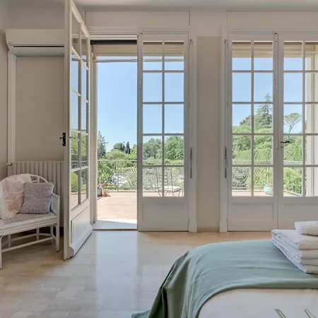 Bed & Breakfast D'hotes - - Des Roses Nîmes