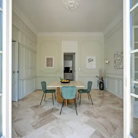 Bed & Breakfast D'hotes - - Des Roses Nîmes