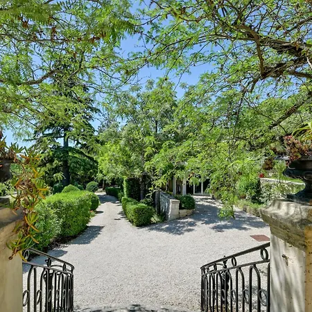 D'hôtes - - Des Roses