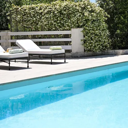 Bed & Breakfast D'hotes - - Des Roses 3*