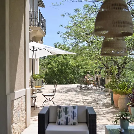 Bed & Breakfast D'hotes - - Des Roses