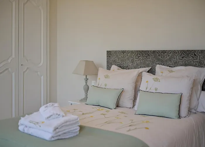 Panzió D'hotes - - Des Roses 3*