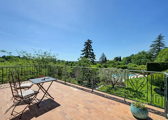 Panzió D'hotes - - Des Roses Nîmes