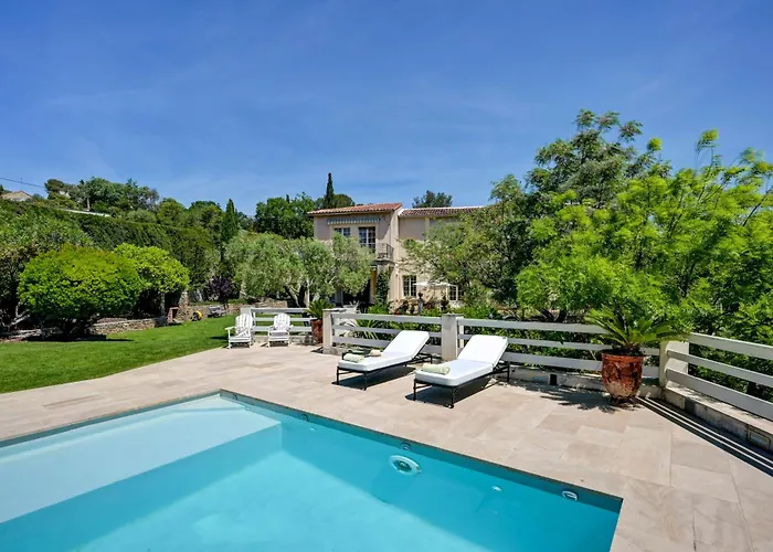 B&B D'hotes - - Des Roses 3*