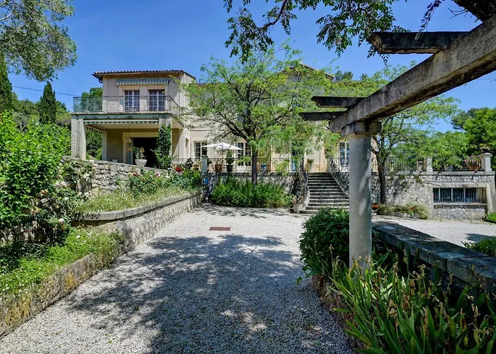 D'hotes - - Des Roses