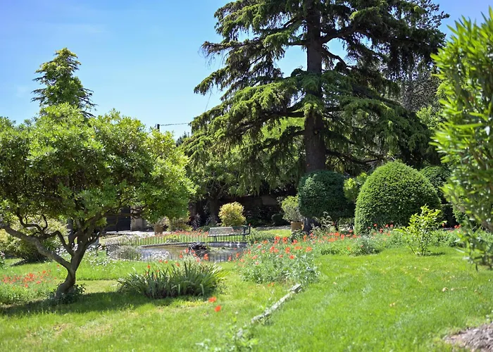 D'hotes - - Des Roses Panzió