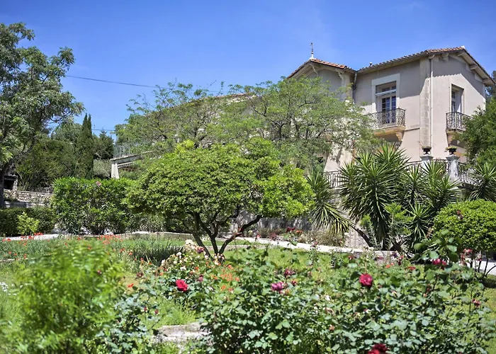 D'hotes - - Des Roses Nîmes